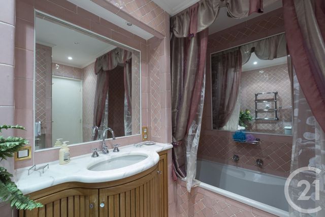 Appartement F3 à vendre - 3 pièces - 75.31 m2 - BEAULIEU SUR MER - 06 - PROVENCE-ALPES-COTE-D-AZUR - Century 21 Lafage Transactions Appartement F3 à vendre - 3 pièces - 75.31 m2 - BEAULIEU SUR MER - 06 - PROVENCE-ALPES-COTE-D-AZUR - Century 21 Lafage Transactions
