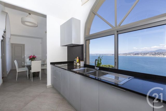 Afficher la photo en grand appartement à vendre - 4 pièces - 116.52 m2 - NICE - 06 - PROVENCE-ALPES-COTE-D-AZUR - Century 21 Lafage Transactions