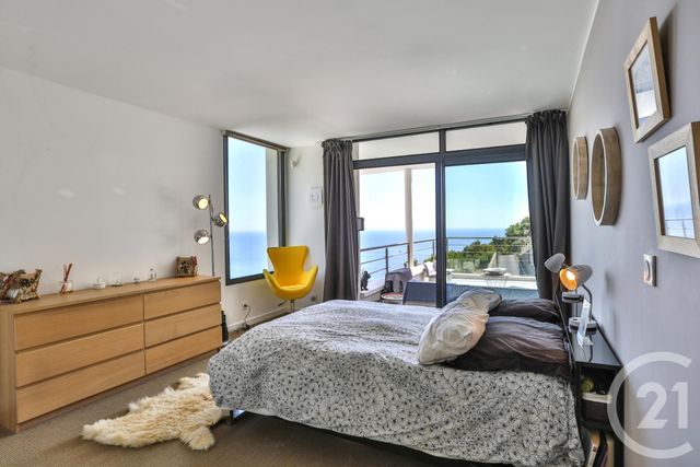 Afficher la photo en grand maison à vendre - 7 pièces - 250.0 m2 - EZE - 06 - PROVENCE-ALPES-COTE-D-AZUR - Century 21 Lafage Transactions