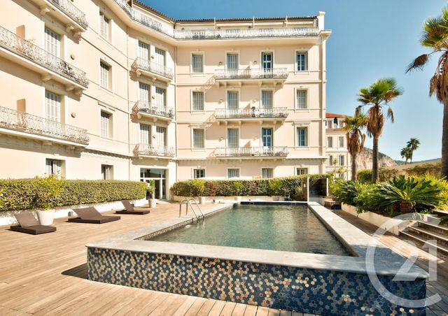 Afficher la photo en grand appartement à vendre - 2 pièces - 33.2 m2 - BEAULIEU SUR MER - 06 - PROVENCE-ALPES-COTE-D-AZUR - Century 21 Lafage Transactions
