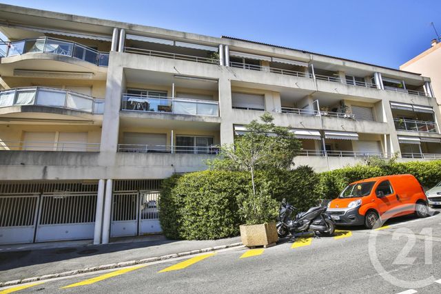 Afficher la photo en grand Appartement F2 à vendre - 2 pièces - 38.33 m2 - BEAULIEU SUR MER - 06 - PROVENCE-ALPES-COTE-D-AZUR - Century 21 Lafage Transactions