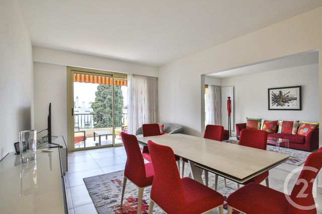 Afficher la photo en grand Appartement F4 à vendre - 4 pièces - 121.66 m2 - BEAULIEU SUR MER - 06 - PROVENCE-ALPES-COTE-D-AZUR - Century 21 Lafage Transactions