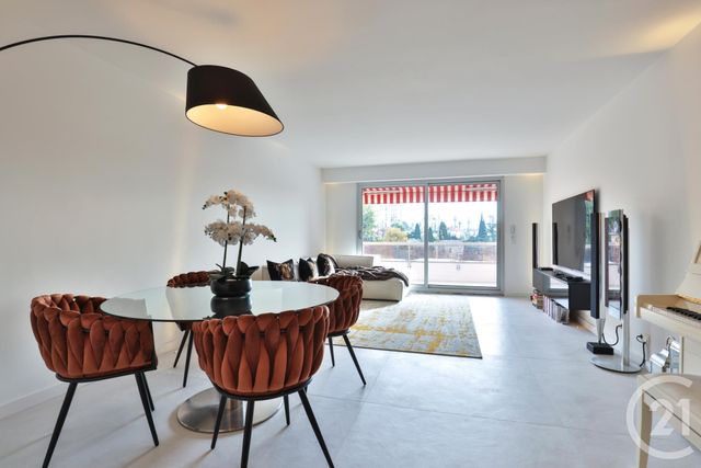 Appartement F4 à vendre - 4 pièces - 104.0 m2 - NICE - 06 - PROVENCE-ALPES-COTE-D-AZUR - Century 21 Lafage Transactions