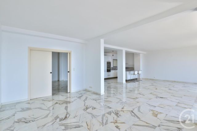 Appartement F4 à vendre - 4 pièces - 166.0 m2 - VILLEFRANCHE SUR MER - 06 - PROVENCE-ALPES-COTE-D-AZUR - Century 21 Lafage Transactions