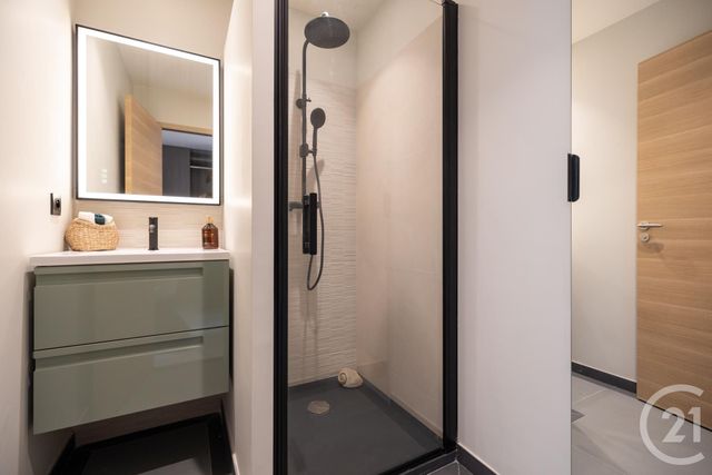 Appartement F4 à vendre - 4 pièces - 77.05 m2 - NICE - 06 - PROVENCE-ALPES-COTE-D-AZUR - Century 21 Lafage Transactions