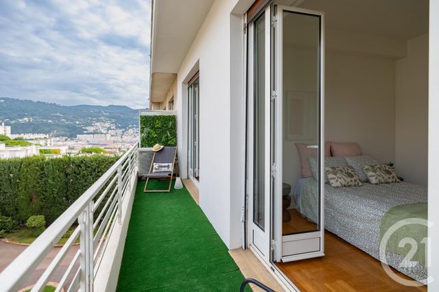Appartement F4 à vendre - 4 pièces - 77.05 m2 - NICE - 06 - PROVENCE-ALPES-COTE-D-AZUR - Century 21 Lafage Transactions
