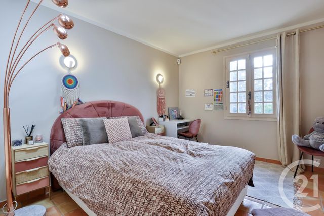 Afficher la photo en grand maison à vendre - 7 pièces - 243.06 m2 - VILLEFRANCHE SUR MER - 06 - PROVENCE-ALPES-COTE-D-AZUR - Century 21 Lafage Transactions