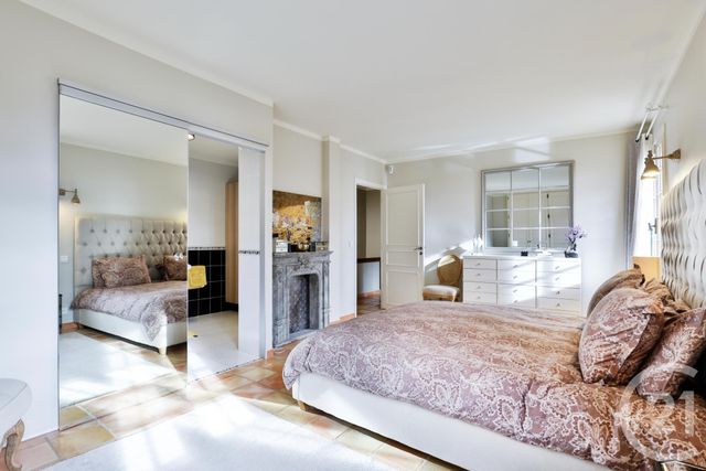 Afficher la photo en grand maison à vendre - 7 pièces - 243.06 m2 - VILLEFRANCHE SUR MER - 06 - PROVENCE-ALPES-COTE-D-AZUR - Century 21 Lafage Transactions