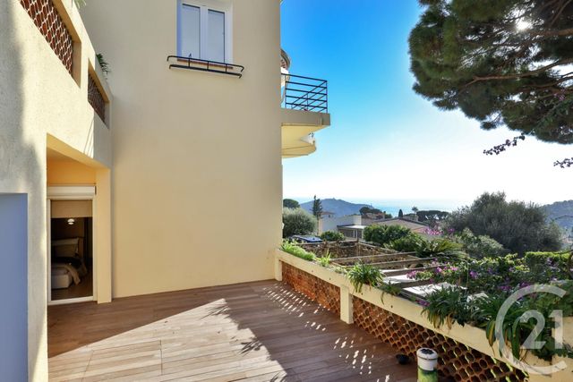 Appartement F3 à vendre - 3 pièces - 78.0 m2 - VILLEFRANCHE SUR MER - 06 - PROVENCE-ALPES-COTE-D-AZUR - Century 21 Lafage Transactions