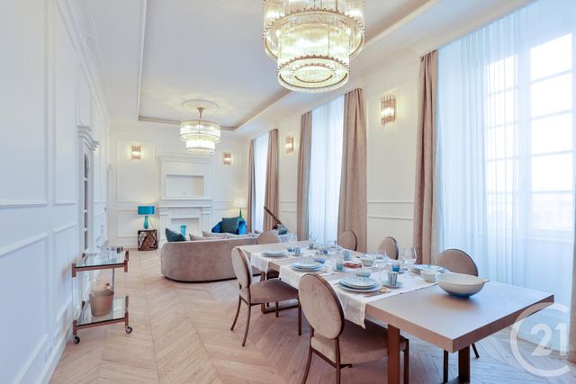 Appartement à vendre - 9 pièces - 231.0 m2 - NICE - 06 - PROVENCE-ALPES-COTE-D-AZUR - Century 21 Lafage Transactions