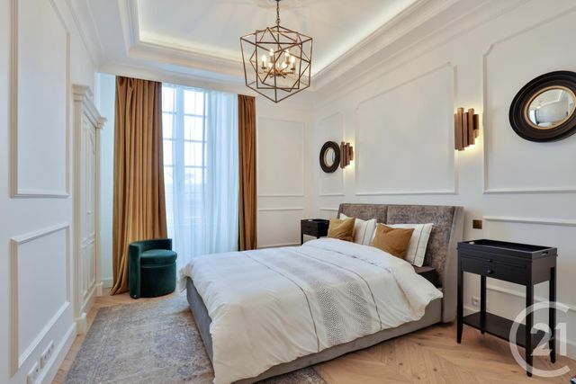 Appartement à vendre - 9 pièces - 231.0 m2 - NICE - 06 - PROVENCE-ALPES-COTE-D-AZUR - Century 21 Lafage Transactions