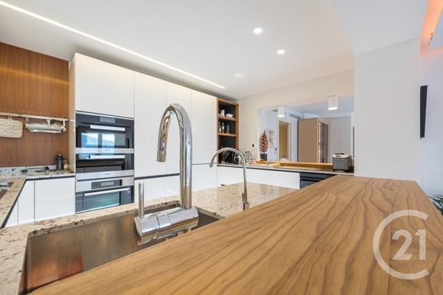 maison à vendre - 6 pièces - 215.0 m2 - VILLEFRANCHE SUR MER - 06 - PROVENCE-ALPES-COTE-D-AZUR - Century 21 Lafage Transactions