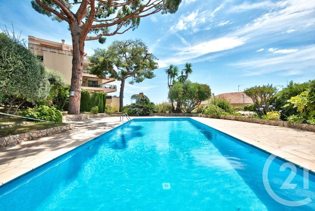 Appartement F3 bis à vendre - 3 pièces - 90.0 m2 - VILLEFRANCHE SUR MER - 06 - PROVENCE-ALPES-COTE-D-AZUR - Century 21 Lafage Transactions