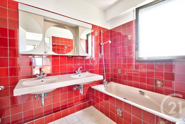 Appartement F3 bis à vendre - 3 pièces - 90.0 m2 - VILLEFRANCHE SUR MER - 06 - PROVENCE-ALPES-COTE-D-AZUR - Century 21 Lafage Transactions