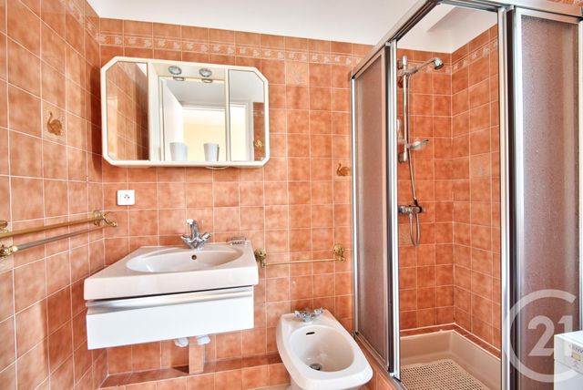 Appartement F3 bis à vendre - 3 pièces - 90.0 m2 - VILLEFRANCHE SUR MER - 06 - PROVENCE-ALPES-COTE-D-AZUR - Century 21 Lafage Transactions