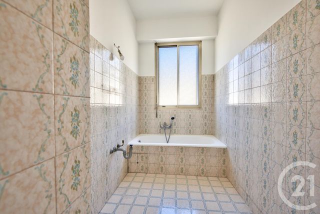 Appartement F2 à vendre - 2 pièces - 47.0 m2 - BEAULIEU SUR MER - 06 - PROVENCE-ALPES-COTE-D-AZUR - Century 21 Lafage Transactions