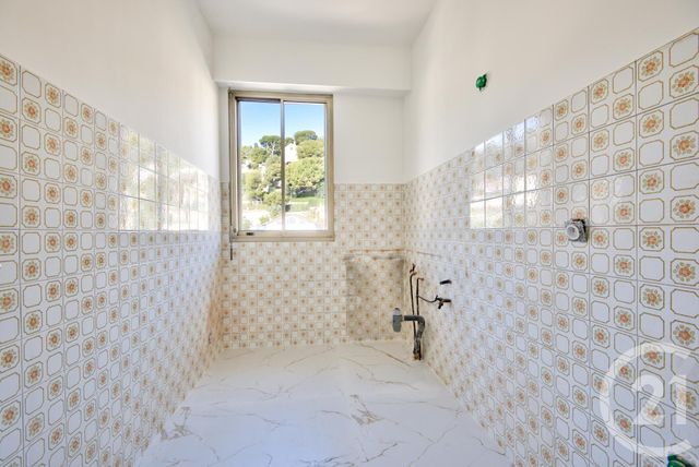 Appartement F2 à vendre - 2 pièces - 47.0 m2 - BEAULIEU SUR MER - 06 - PROVENCE-ALPES-COTE-D-AZUR - Century 21 Lafage Transactions