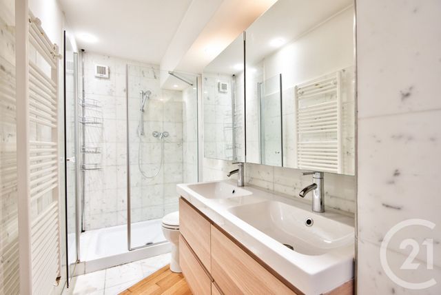 Afficher la photo en grand Appartement F4 à vendre - 4 pièces - 86.47 m2 - VILLEFRANCHE SUR MER - 06 - PROVENCE-ALPES-COTE-D-AZUR - Century 21 Lafage Transactions