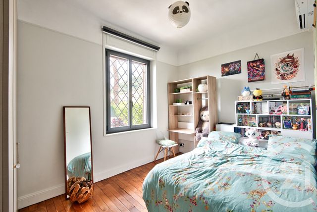 Afficher la photo en grand maison à vendre - 6 pièces - 190.0 m2 - VILLEFRANCHE SUR MER - 06 - PROVENCE-ALPES-COTE-D-AZUR - Century 21 Lafage Transactions