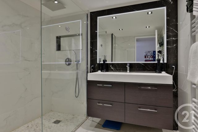 maison à vendre - 9 pièces - 267.25 m2 - NICE - 06 - PROVENCE-ALPES-COTE-D-AZUR - Century 21 Lafage Transactions