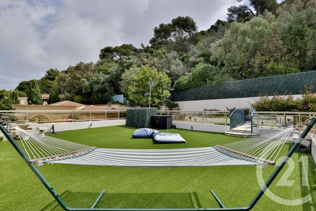 maison à vendre - 9 pièces - 267.25 m2 - NICE - 06 - PROVENCE-ALPES-COTE-D-AZUR - Century 21 Lafage Transactions