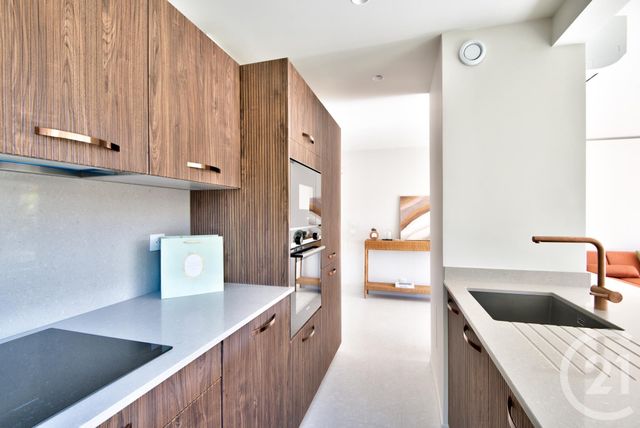 Appartement F3 à vendre - 3 pièces - 77.75 m2 - VILLEFRANCHE SUR MER - 06 - PROVENCE-ALPES-COTE-D-AZUR - Century 21 Lafage Transactions