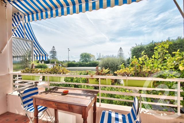 Afficher la photo en grand Appartement F2 à vendre - 2 pièces - 56.0 m2 - BEAULIEU SUR MER - 06 - PROVENCE-ALPES-COTE-D-AZUR - Century 21 Lafage Transactions