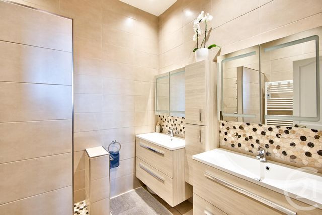 Appartement F3 à vendre - 3 pièces - 67.9 m2 - BEAULIEU SUR MER - 06 - PROVENCE-ALPES-COTE-D-AZUR - Century 21 Lafage Transactions