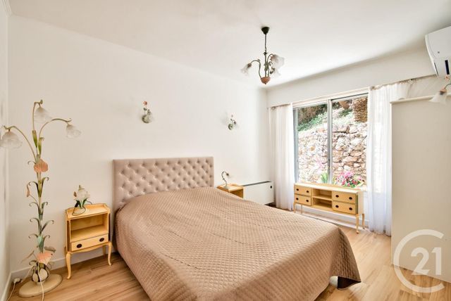 Afficher la photo en grand Appartement à vendre - 3 pièces - 84.82 m2 - VILLEFRANCHE SUR MER - 06 - PROVENCE-ALPES-COTE-D-AZUR - Century 21 Lafage Transactions