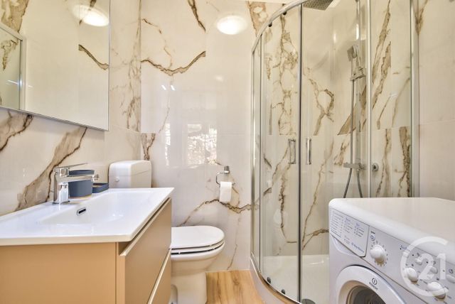 Afficher la photo en grand Appartement à vendre - 3 pièces - 84.82 m2 - VILLEFRANCHE SUR MER - 06 - PROVENCE-ALPES-COTE-D-AZUR - Century 21 Lafage Transactions