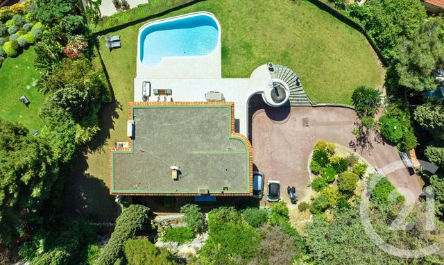 maison à vendre - 5 pièces - 262.0 m2 - VILLEFRANCHE SUR MER - 06 - PROVENCE-ALPES-COTE-D-AZUR - Century 21 Lafage Transactions