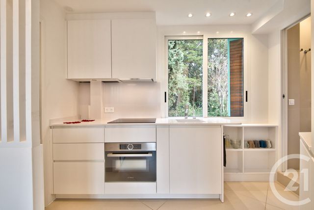 Appartement F1 à vendre - 1 pièce - 34.0 m2 - ST JEAN CAP FERRAT - 06 - PROVENCE-ALPES-COTE-D-AZUR - Century 21 Lafage Transactions