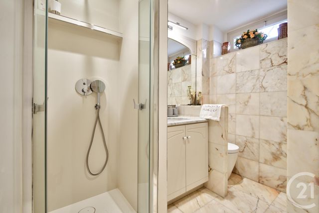 Appartement F6 à vendre - 6 pièces - 169.1 m2 - BEAULIEU SUR MER - 06 - PROVENCE-ALPES-COTE-D-AZUR - Century 21 Lafage Transactions