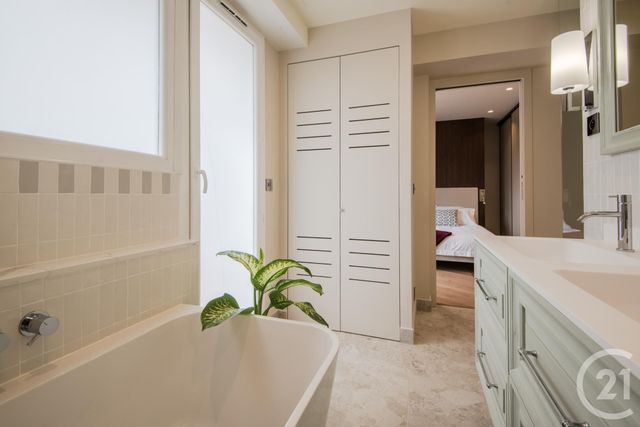 Appartement F3 à vendre - 3 pièces - 72.0 m2 - BEAULIEU SUR MER - 06 - PROVENCE-ALPES-COTE-D-AZUR - Century 21 Lafage Transactions