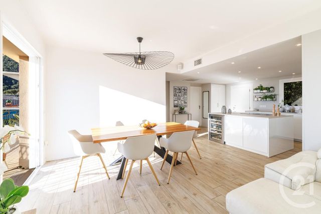 Appartement F4 à vendre - 4 pièces - 88.0 m2 - EZE - 06 - PROVENCE-ALPES-COTE-D-AZUR - Century 21 Lafage Transactions