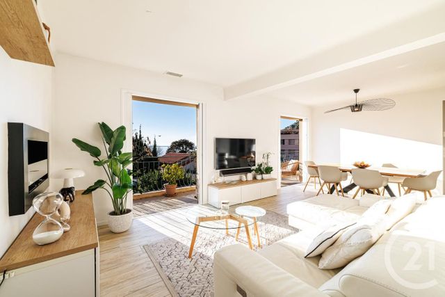 Appartement F4 à vendre - 4 pièces - 88.0 m2 - EZE - 06 - PROVENCE-ALPES-COTE-D-AZUR - Century 21 Lafage Transactions