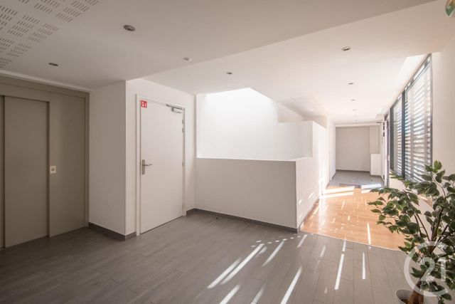 Appartement à vendre - 2 pièces - 62.43 m2 - LA TURBIE - 06 - PROVENCE-ALPES-COTE-D-AZUR - Century 21 Lafage Transactions