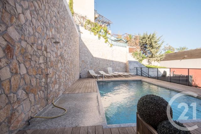 Appartement à vendre - 2 pièces - 62.43 m2 - LA TURBIE - 06 - PROVENCE-ALPES-COTE-D-AZUR - Century 21 Lafage Transactions