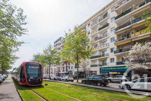 Appartement F4 à vendre - 4 pièces - 74.0 m2 - NICE - 06 - PROVENCE-ALPES-COTE-D-AZUR - Century 21 Lafage Transactions