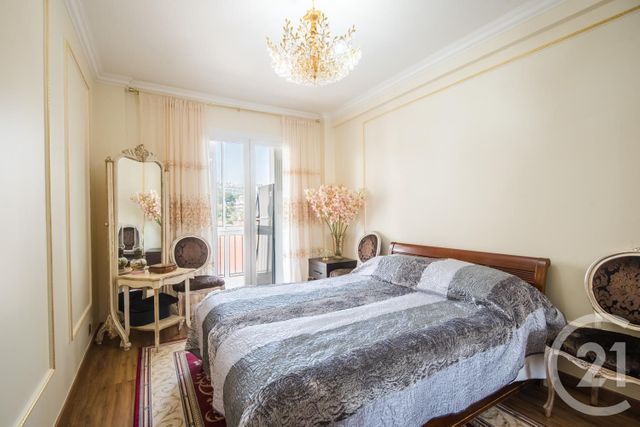 Appartement F4 à vendre - 4 pièces - 74.0 m2 - NICE - 06 - PROVENCE-ALPES-COTE-D-AZUR - Century 21 Lafage Transactions