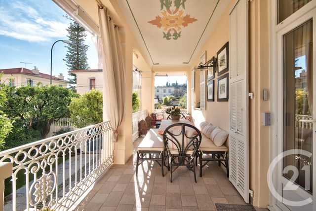 maison à vendre - 6 pièces - 169.1 m2 - BEAULIEU SUR MER - 06 - PROVENCE-ALPES-COTE-D-AZUR - Century 21 Lafage Transactions