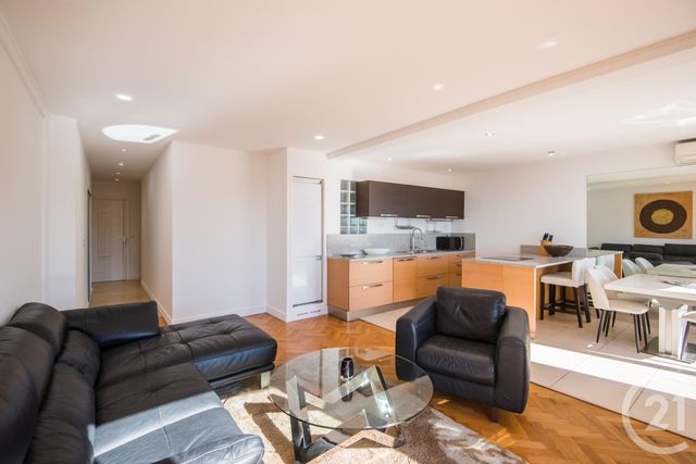 Appartement F4 à vendre - 4 pièces - 80.48 m2 - VILLEFRANCHE SUR MER - 06 - PROVENCE-ALPES-COTE-D-AZUR - Century 21 Lafage Transactions