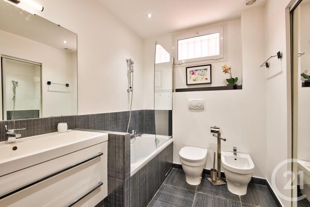 Appartement F4 à vendre - 4 pièces - 80.48 m2 - VILLEFRANCHE SUR MER - 06 - PROVENCE-ALPES-COTE-D-AZUR - Century 21 Lafage Transactions