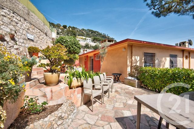 Appartement F4 à vendre - 4 pièces - 80.48 m2 - VILLEFRANCHE SUR MER - 06 - PROVENCE-ALPES-COTE-D-AZUR - Century 21 Lafage Transactions