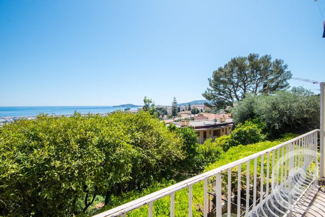 Appartement F3 à vendre - 3 pièces - 58.55 m2 - BEAULIEU SUR MER - 06 - PROVENCE-ALPES-COTE-D-AZUR - Century 21 Lafage Transactions
