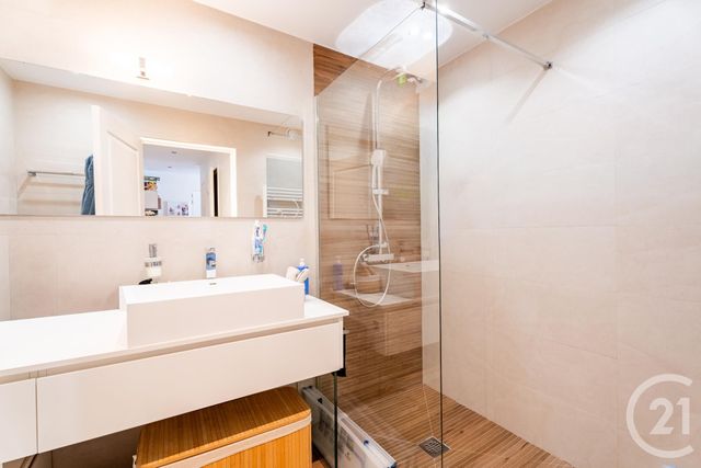 Appartement F3 à vendre - 3 pièces - 70.31 m2 - EZE - 06 - PROVENCE-ALPES-COTE-D-AZUR - Century 21 Lafage Transactions