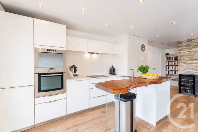 Appartement F3 à vendre - 3 pièces - 70.31 m2 - EZE - 06 - PROVENCE-ALPES-COTE-D-AZUR - Century 21 Lafage Transactions
