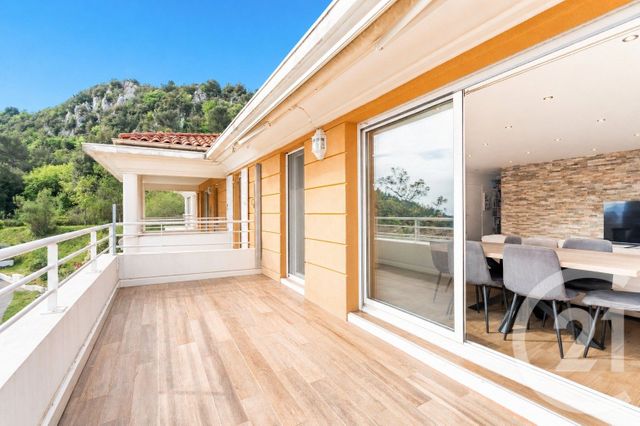 Appartement F3 à vendre - 3 pièces - 70.31 m2 - EZE - 06 - PROVENCE-ALPES-COTE-D-AZUR - Century 21 Lafage Transactions