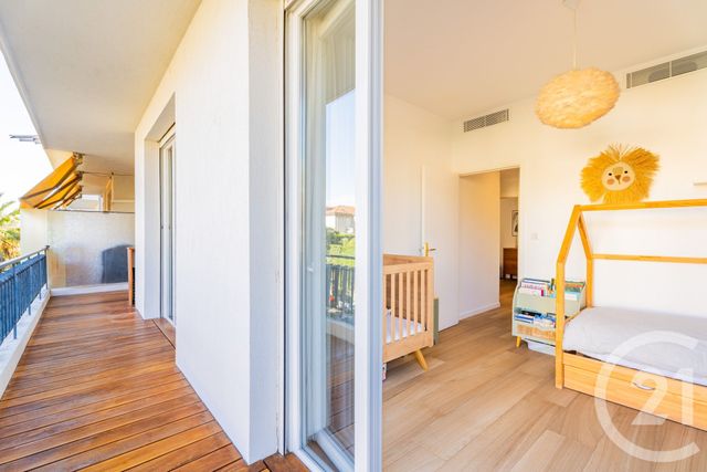 Appartement F4 à vendre - 4 pièces - 85.19 m2 - NICE - 06 - PROVENCE-ALPES-COTE-D-AZUR - Century 21 Lafage Transactions