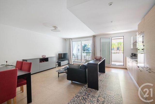 Appartement F3 à vendre - 3 pièces - 78.0 m2 - BEAULIEU SUR MER - 06 - PROVENCE-ALPES-COTE-D-AZUR - Century 21 Lafage Transactions